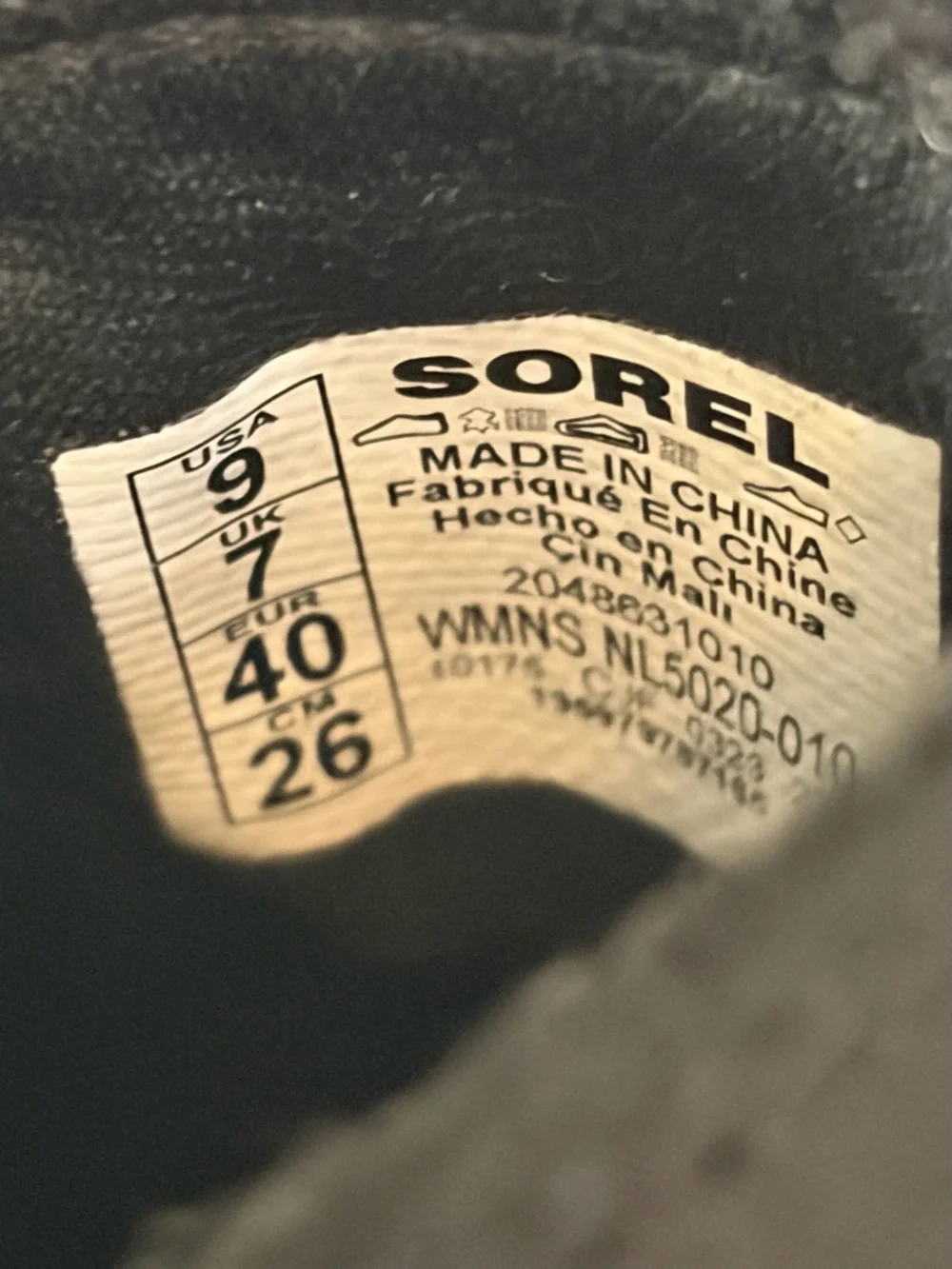SOREL Women's Evie II Chelsea Boots., size 9